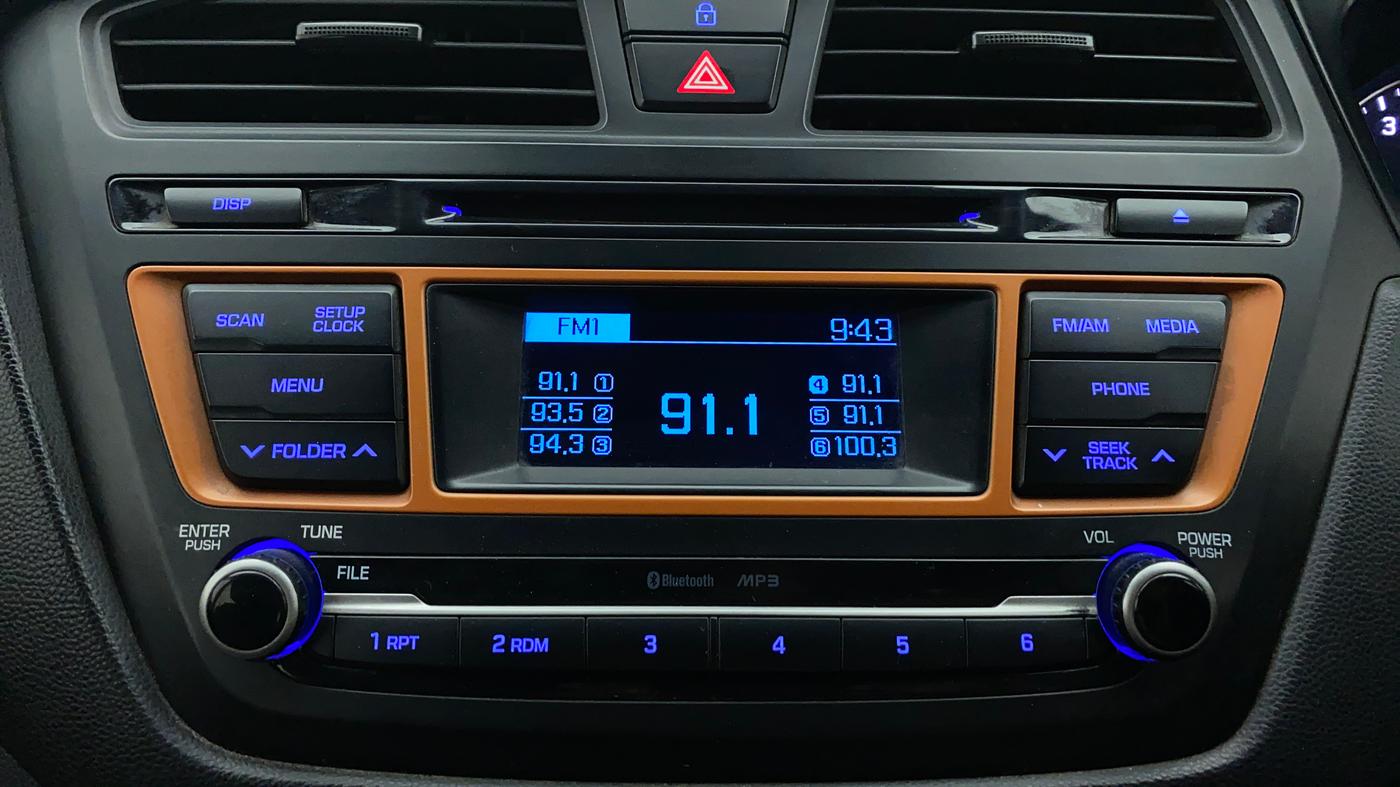 2015 Hyundai i20 Active 1.2 S, Petrol, Manual, 85,550 km, Infotainment System