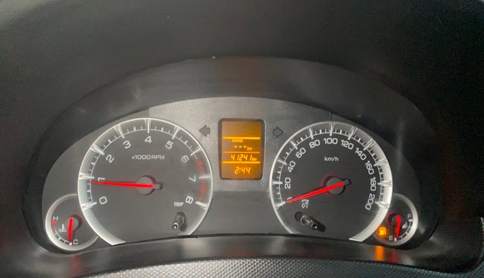 2017 Maruti Swift VXI, Petrol, Manual, 41,239 km, Odometer Image