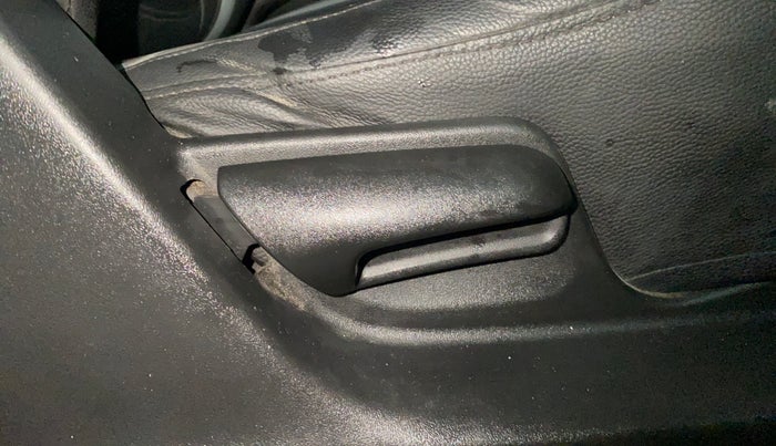 2017 Maruti Swift VXI, Petrol, Manual, 41,239 km, Driver Side Adjustment Panel