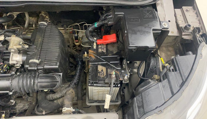 2023 Renault TRIBER RXZ, Petrol, Manual, 39,158 km, Engine View - Left