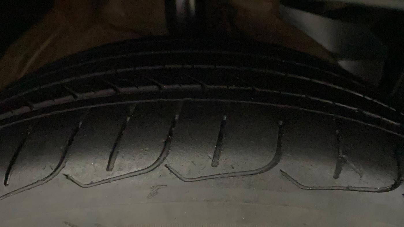 2019 MG HECTOR SHARP 2.0 DIESEL, Diesel, Manual, 82,331 km, Right Front Tyre Tread