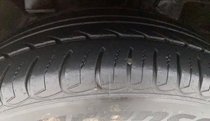 2020 Ford Ecosport 1.5TITANIUM TDCI, Diesel, Manual, 22,822 km, Left Front Tyre Tread