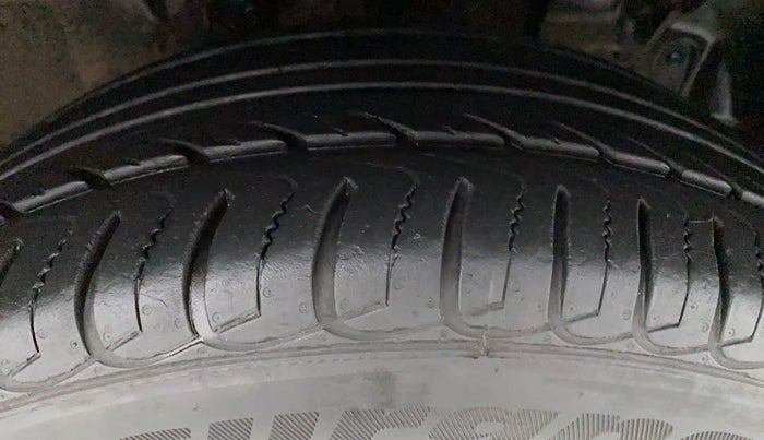 2020 Ford Ecosport 1.5TITANIUM TDCI, Diesel, Manual, 22,822 km, Right Front Tyre Tread