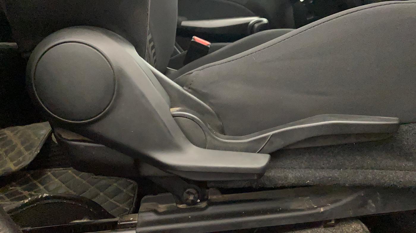 2022 Maruti Swift ZXI PLUS AMT DUAL TONE, Petrol, Automatic, 50 km, Driver Side Adjustment Panel