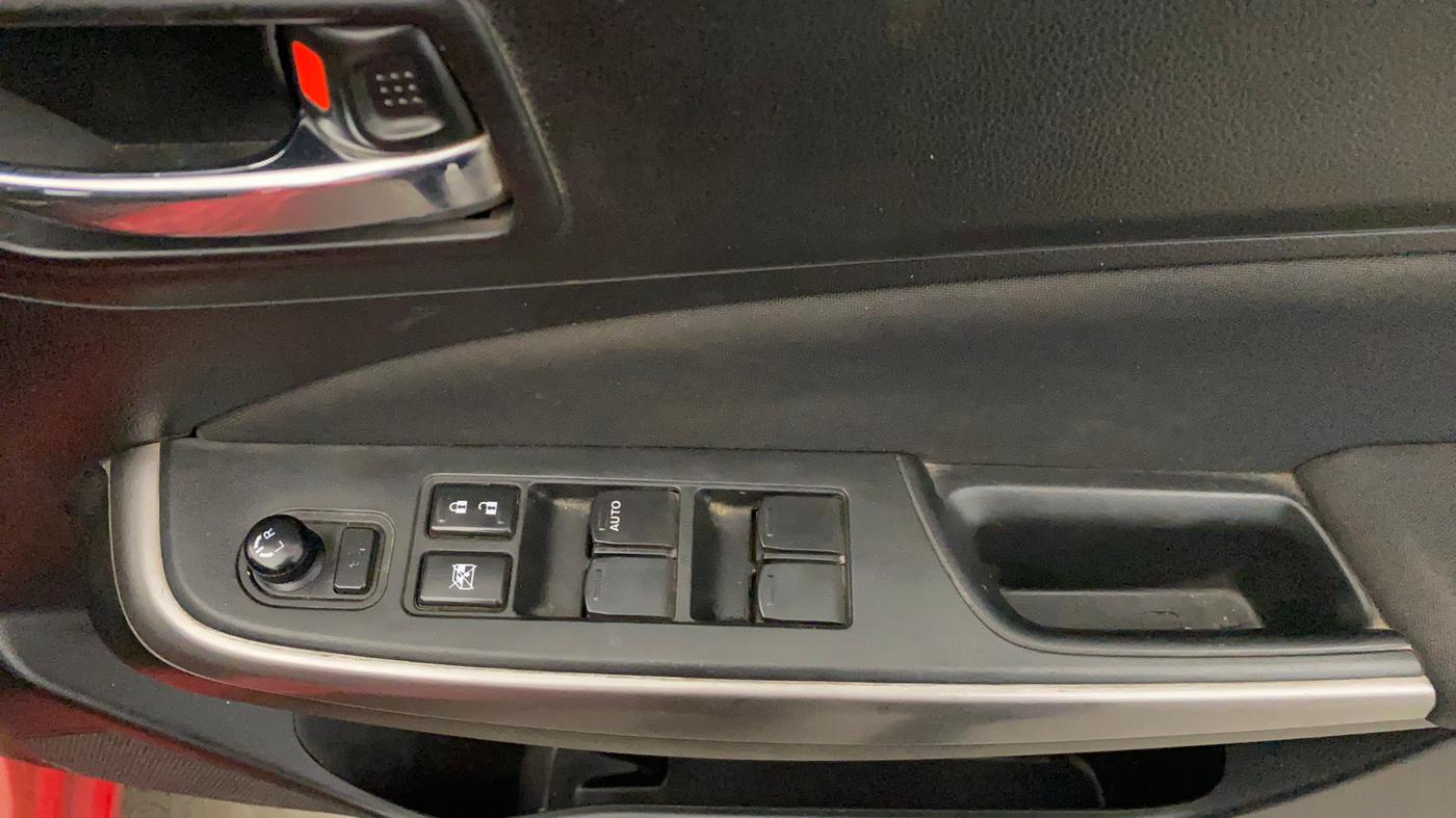 2022 Maruti Swift ZXI PLUS AMT DUAL TONE, Petrol, Automatic, 50 km, Driver Side Door Panels Control