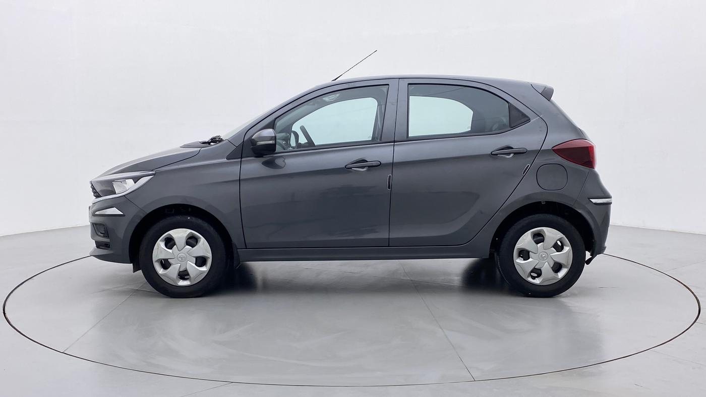 2022 Tata Tiago 1.2 XT (O), Petrol, Manual, 18,564 km, Left Side