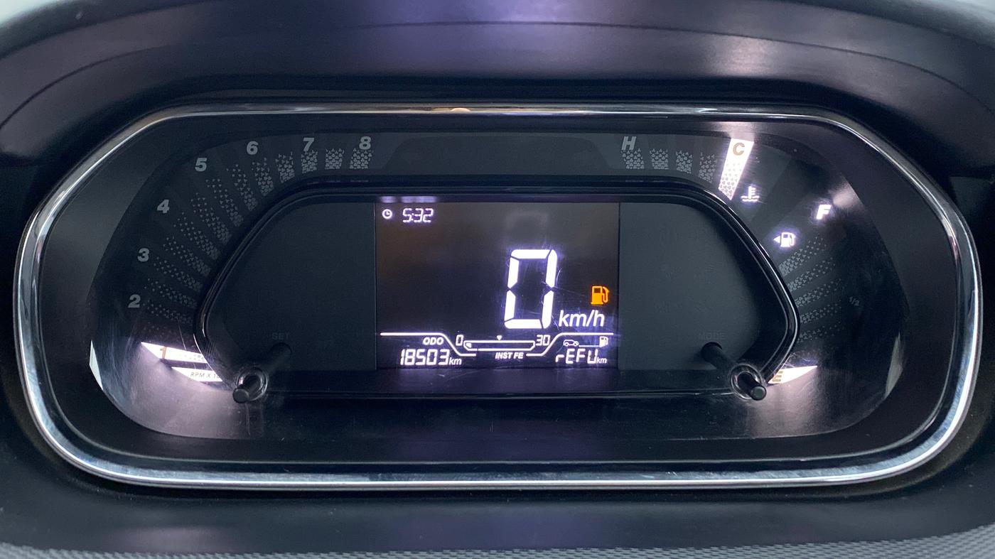 2022 Tata Tiago 1.2 XT (O), Petrol, Manual, 18,564 km, Odometer Image