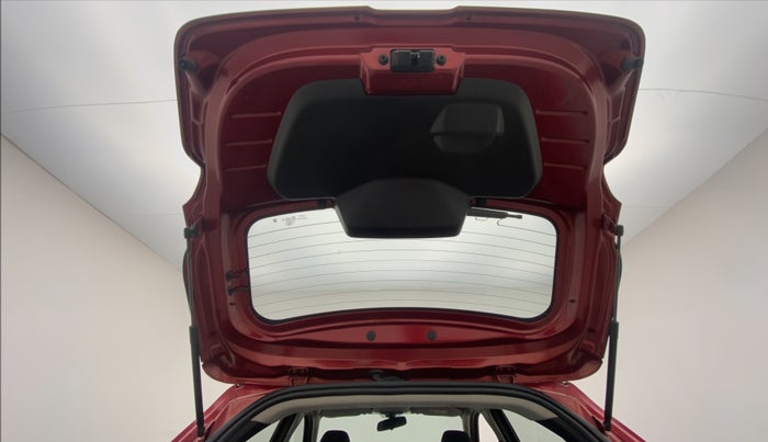 2017 Ford New Figo 1.2 TITANIUM, Petrol, Manual, 19,726 km, Boot Door Open