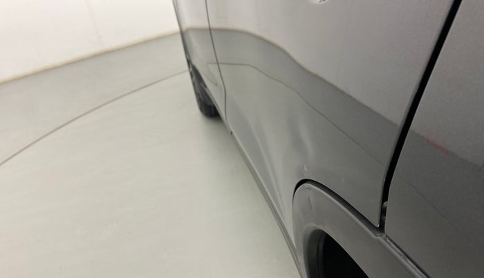 2022 Toyota URBAN CRUISER PREMIUM GRADE AT, Petrol, Automatic, 15,819 km, Rear left door - Slightly dented