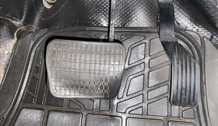 2020 Tata NEXON XZA PLUS DIESEL, Diesel, Automatic, 1,29,002 km, Pedals