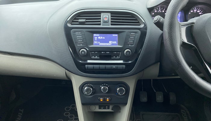 2018 Tata Tiago XT 1.2 REVOTRON, Petrol, Manual, 18,624 km, Air Conditioner