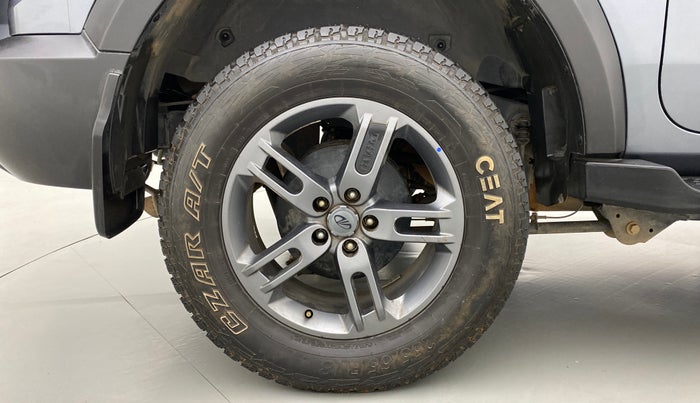 2021 Mahindra Thar LX D 4*4 MT HT, Diesel, Manual, 26,294 km, Right Rear Wheel