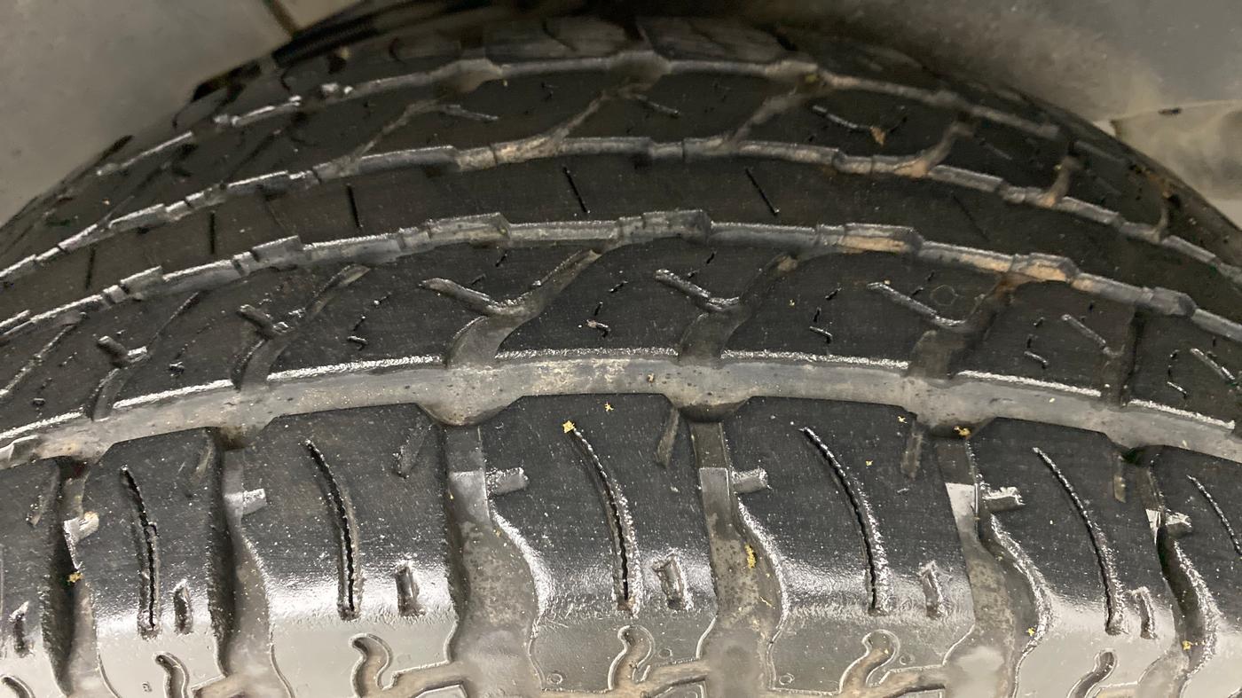 2021 Mahindra Thar LX D 4*4 MT HT, Diesel, Manual, 26,294 km, Right Rear Tyre Tread