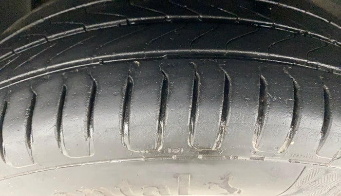 2019 Tata NEXON XMA DIESEL, Diesel, Automatic, 64,711 km, Left Front Tyre Tread