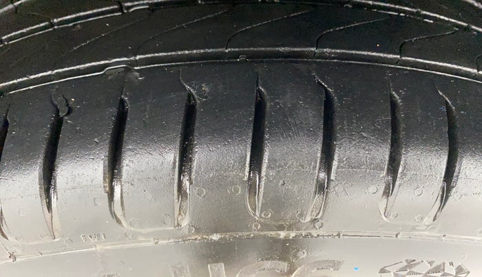 2019 Tata NEXON XMA DIESEL, Diesel, Automatic, 64,711 km, Left Rear Tyre Tread