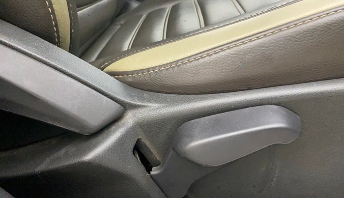 2018 Ford FREESTYLE TITANIUM 1.2 PETROL, Petrol, Manual, 74,993 km, Driver Side Adjustment Panel