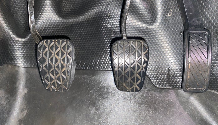 2018 Ford FREESTYLE TITANIUM 1.2 PETROL, Petrol, Manual, 74,993 km, Pedals