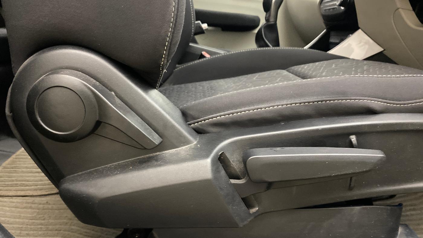 2024 Tata ALTROZ  XZ PLUS (S) , Diesel, Manual, 29,349 km, Driver Side Adjustment Panel