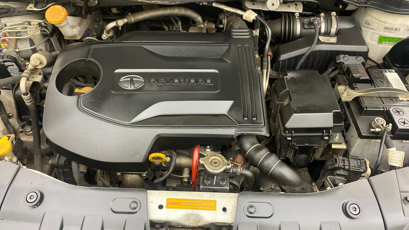 2024 Tata ALTROZ  XZ PLUS (S) , Diesel, Manual, 29,349 km, Engine View