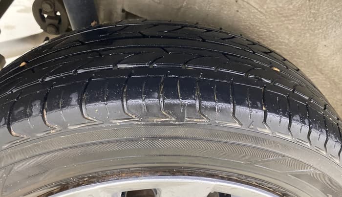 2017 Maruti Wagon R 1.0 VXI AMT, Petrol, Automatic, 89,624 km, Right Rear Tyre Tread