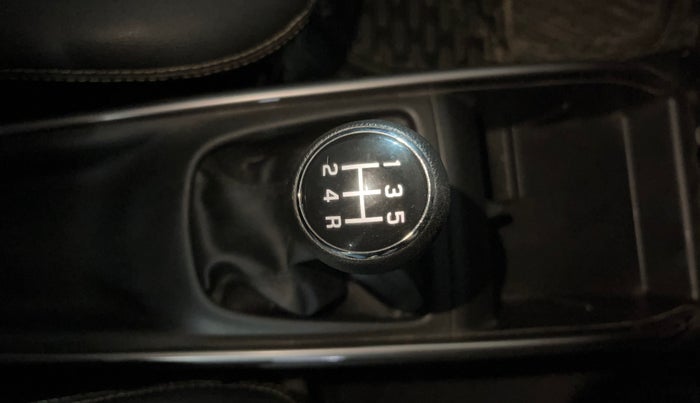 2021 Maruti Baleno DELTA PETROL 1.2, Petrol, Manual, 13,936 km, Gear Lever