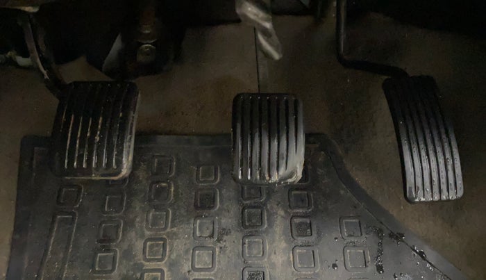 2014 Hyundai i10 MAGNA 1.1, CNG, Manual, 91,506 km, Pedals