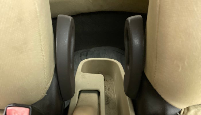 2010 Hyundai i10 SPORTZ 1.2, Petrol, Manual, 48,667 km, Driver Side Adjustment Panel