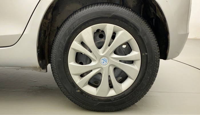 2013 Maruti Swift VXI, CNG, Manual, 59,479 km, Left Rear Wheel