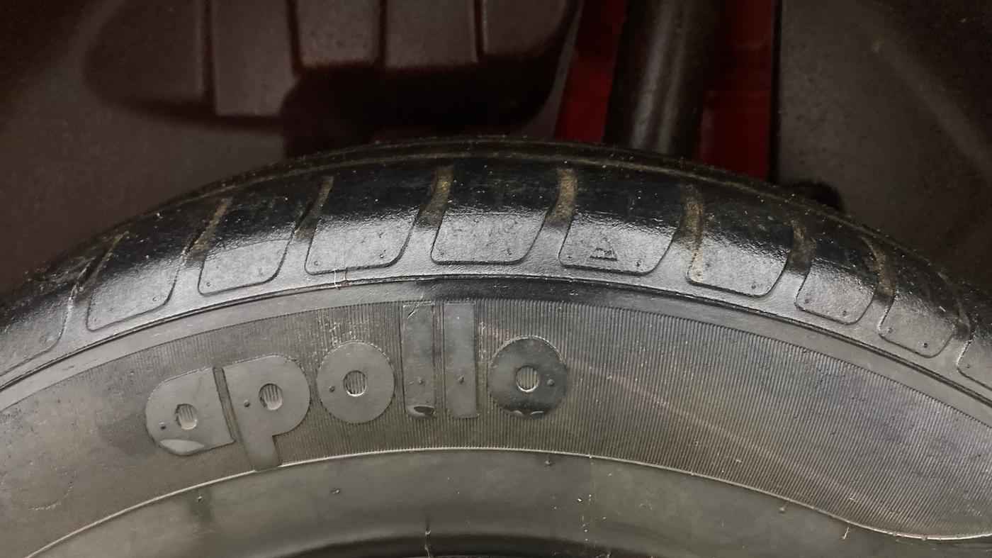 2022 Maruti Swift VXI, Petrol, Manual, 58,318 km, Left Rear Tyre Tread