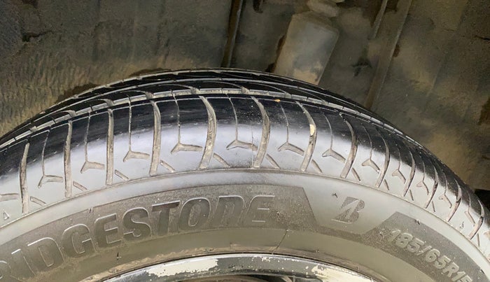 2020 Renault TRIBER RXZ, Petrol, Manual, 61,580 km, Left Rear Tyre Tread