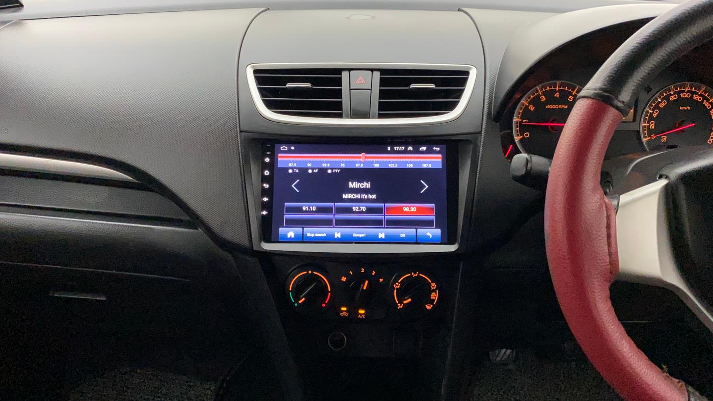 2017 Maruti Swift VXI O, Petrol, Manual, 43,709 km, Air Conditioner