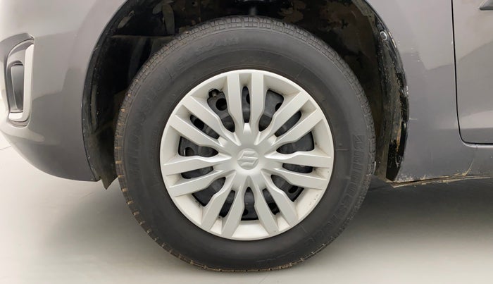 2017 Maruti Swift VXI O, Petrol, Manual, 43,709 km, Left Front Wheel