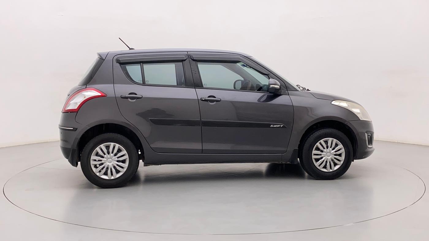 2017 Maruti Swift VXI O, Petrol, Manual, 43,709 km, Right Side View