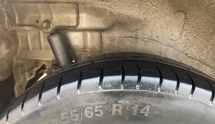 2013 Maruti Wagon R 1.0 VXI, Petrol, Manual, 56,090 km, Right Rear Tyre Tread