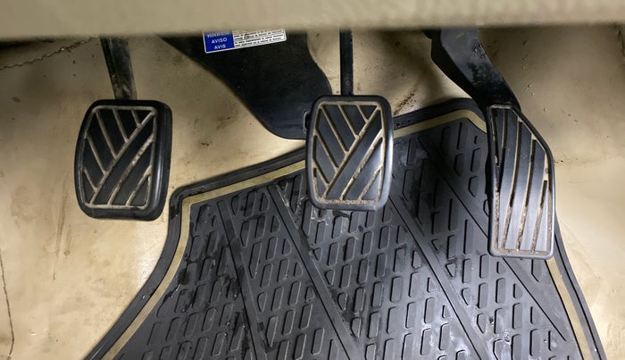 2021 Maruti Swift Dzire TOUR S-CNG, CNG, Manual, 32,791 km, Pedals