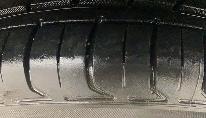 2021 KIA SONET GTX PLUS 1.0 DCT, Petrol, Automatic, 39,387 km, Left Front Tyre Tread