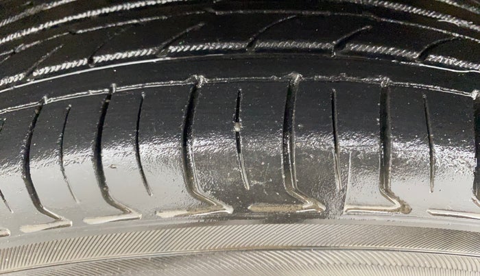 2017 Maruti Celerio ZXI AMT (O), Petrol, Automatic, 42,390 km, Left Front Tyre Tread