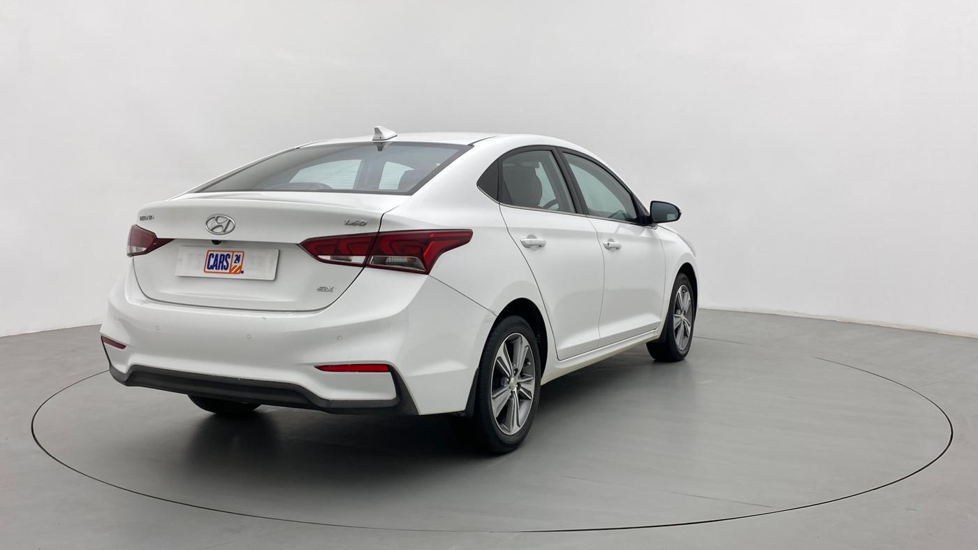 2018 Hyundai Verna 1.6 CRDI SX + AT, Diesel, Automatic, 56,253 km, Right Back Diagonal