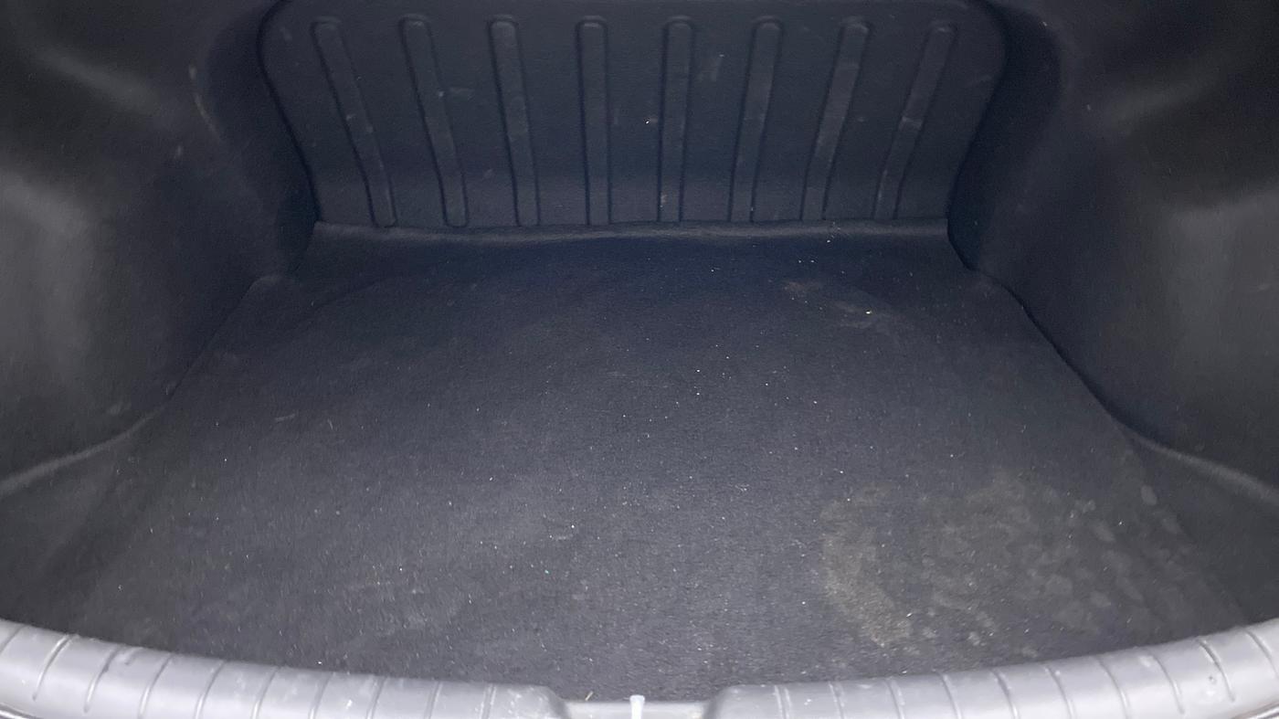 2018 Hyundai Verna 1.6 CRDI SX + AT, Diesel, Automatic, 56,253 km, Boot Inside