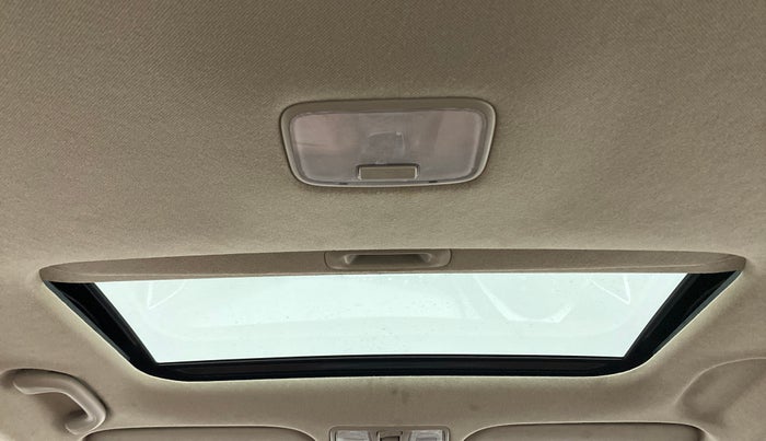 2018 Hyundai Verna 1.6 CRDI SX + AT, Diesel, Automatic, 56,253 km, Moonroof/ Sunroof