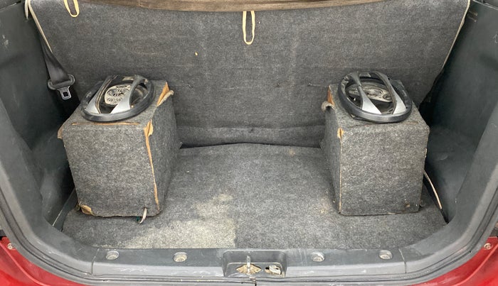 2010 Maruti Wagon R VXI, Petrol, Manual, 92,134 km, Boot Inside