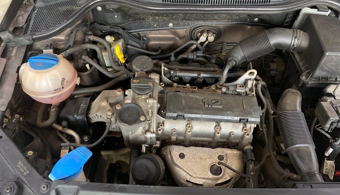 2016 Volkswagen Ameo HIGHLINE1.2L, Petrol, Manual, 27,425 km, Engine View - Right