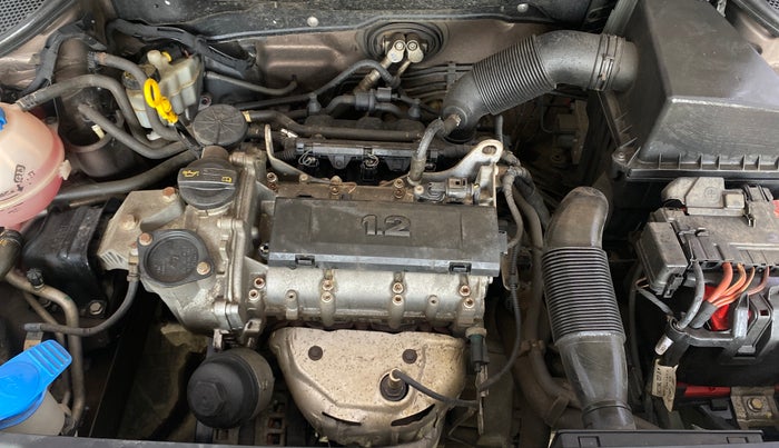 2016 Volkswagen Ameo HIGHLINE1.2L, Petrol, Manual, 27,425 km, Engine View