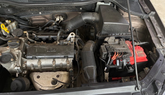 2016 Volkswagen Ameo HIGHLINE1.2L, Petrol, Manual, 27,425 km, Engine View - Left