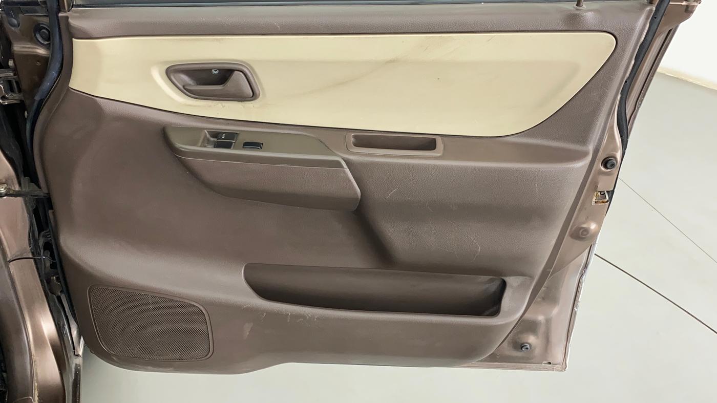 2011 Maruti Zen Estilo LXI, Petrol, Manual, 47,090 km, Driver Side Door Panels Control