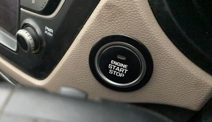 2016 Hyundai Elite i20 ASTA 1.4 CRDI (O), Diesel, Manual, 1,11,907 km, Keyless Start/ Stop Button