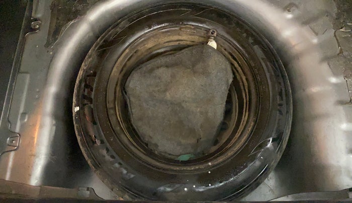 2016 Hyundai Elite i20 ASTA 1.4 CRDI (O), Diesel, Manual, 1,11,907 km, Spare Tyre