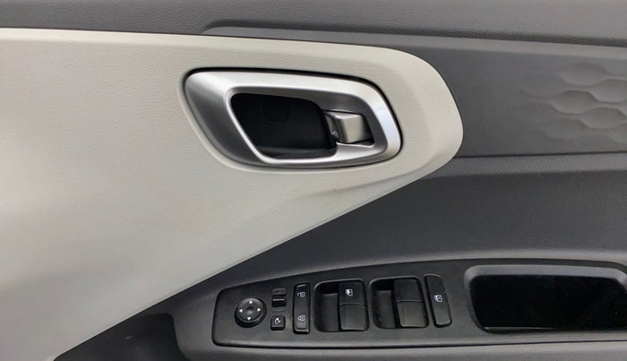 2020 Hyundai GRAND I10 NIOS SPORTZ AMT 1.2 KAPPA VTVT, Petrol, Automatic, 72,128 km, Driver Side Door Panels Control