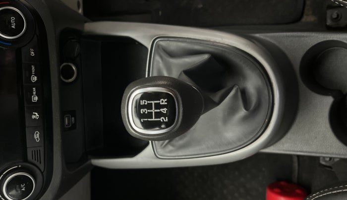 2021 Hyundai GRAND I10 NIOS SPORTZ 1.2 KAPPA VTVT CNG, CNG, Manual, 38,277 km, Gear Lever