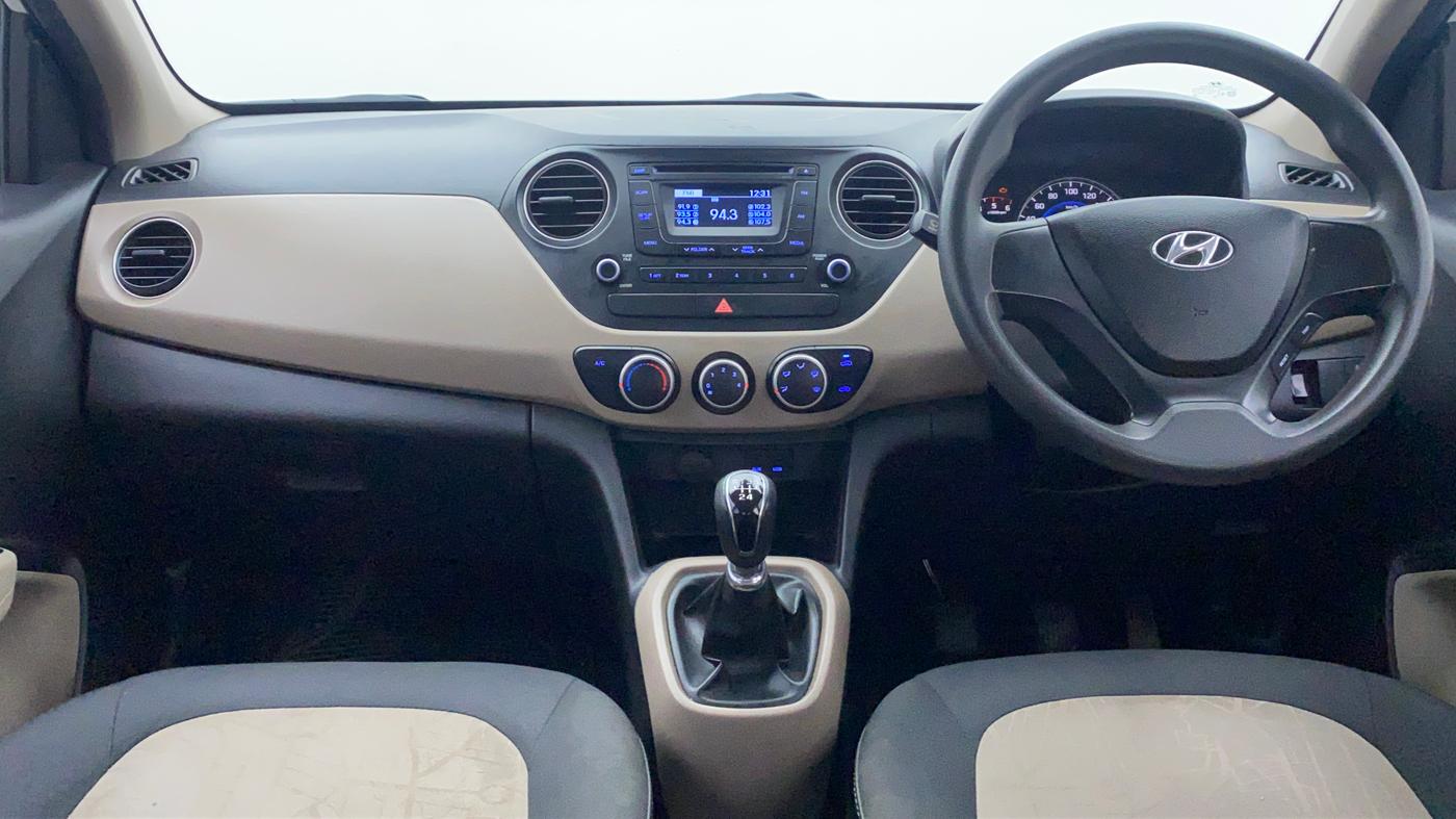 2013 Hyundai Grand i10 SPORTZ 1.1 CRDI, Diesel, Manual, 90,520 km, Dashboard View